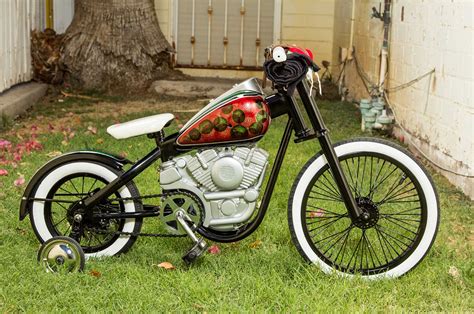 Harley Davidson Kid Bike - Like Dad’s Harley - Lowrider