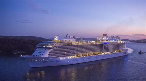 Royal Caribbean Ovation of the Seas - Deck Plans, Reviews & Pictures ...