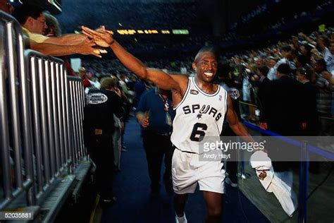 Avery Johnson Spurs Photos and Premium High Res Pictures - Getty Images