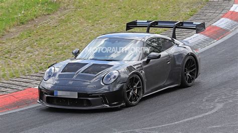 2023 Porsche 911 GT3 RS spy shots and video: New track star takes to ...