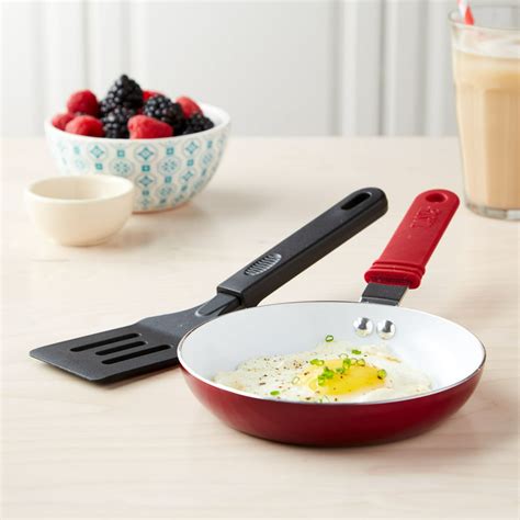 Tasty 6" Non-Stick Aluminum Mini Fry Pan with Silicone Spatula, 2 Piece ...