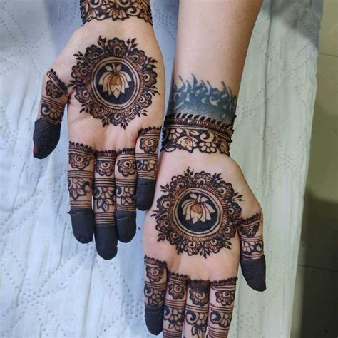 Pin on Beautiful henna designs