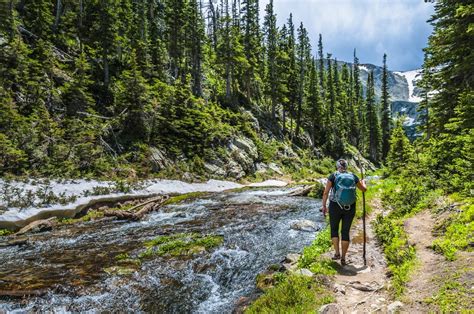 Feel the Rocky Mountain High on These 5 Day Hikes Near Denver, CO