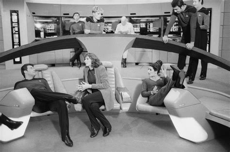 Behind the scenes on Star Trek The Next Generation :) Generation ...