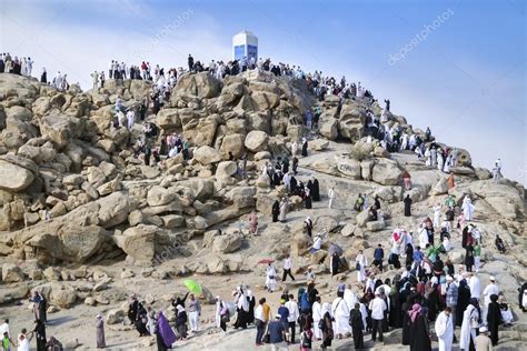 Mount Arafat of mercy (Jabal Rahmah) – Stock Editorial Photo © ikurucan ...