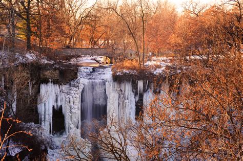 Minnehaha Falls - Best Photo Spots