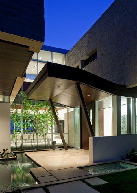 40 Modern Entrances Designed To Impress! - Architecture Beast