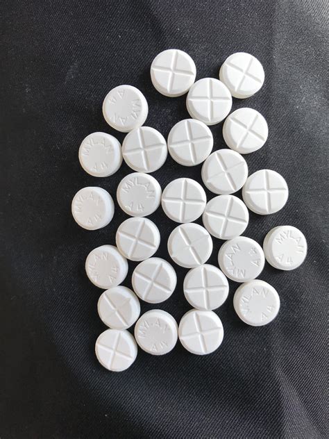 Mylan A4 Alprazolam, 2mg 😻 : r/pillhead