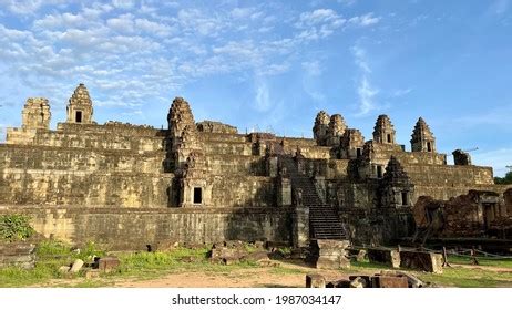 2,577 Phnom Bakheng Stock Photos, Images & Photography | Shutterstock