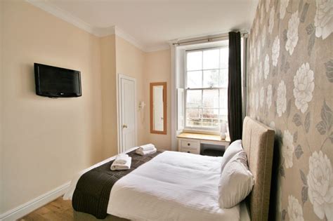 Cheap Hotels in Cheltenham - Roomsbooked