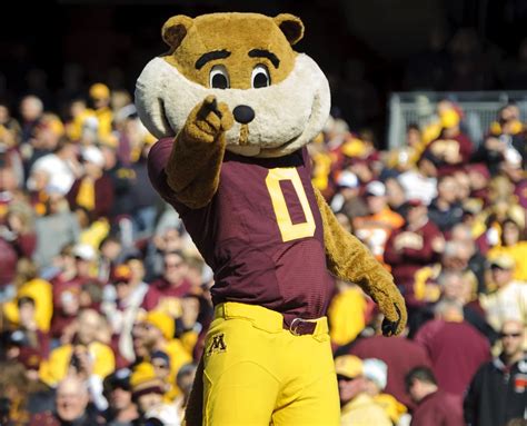 Watch Goldy The Gopher Run Over Kid In Mascot Football Game