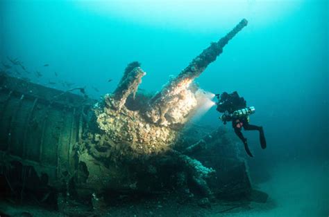 Forgotten shipwrecks of the Atlantic Ocean: Stunning sunken liners ...