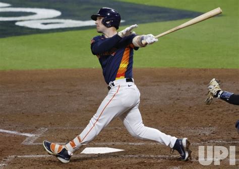 Photo: Houston Astros against New York Yankees ALCS Game Two in Houston ...