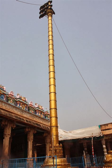 Travelogue...... BORN TO TRAVEL: VRINDAVAN TEMPLE