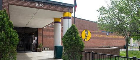 Lyons Elementary School- HISD - Home