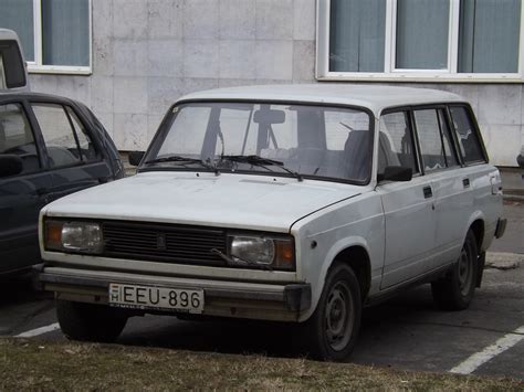 Lada 2104 | Lada 2104 seen in Kiskőrös, Hungary - March 2018… | Norbert ...