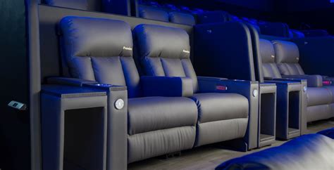 Heated reclining seats, power headrests now at these Canadian cinemas ...