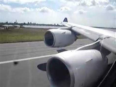 Thai Airways Airbus A340-500 Takeoff from JFK - YouTube