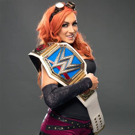 WWE Women 🌞: Photo