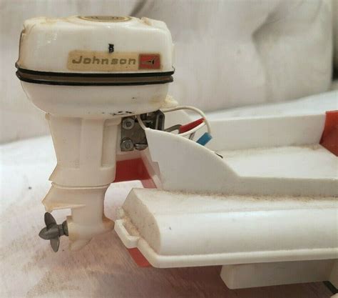 Vintage Johnson 40 HP Toy Model Boat Outboard Motor Values - MAVIN