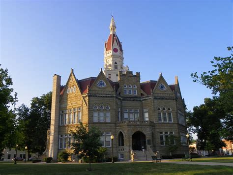 Pike County Courthouse | Pittsfield, Pike County, Illinois | Flickr