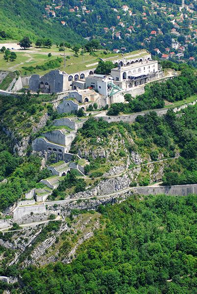 Le Fort de la Bastille - La Bastille de Grenoble et son Téléphérique