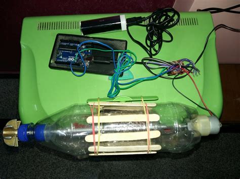 Simplest Automatic Fish Feeder : 6 Steps (with Pictures) - Instructables