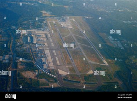 Milano malpensa airport Stock Photo - Alamy