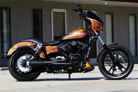 Purchase Advice (2002 FXDX vs. 2009 FXD) - Page 3 - Harley Davidson Forums