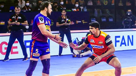 PKL 2021-22: Pawan Sehrawat shines as Bengaluru Bulls annihilate Dabang ...