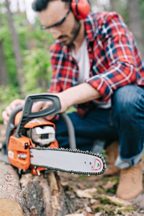 Chainsaw Service Cost Guide | Airtasker US