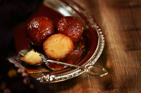 Turmeric n spice: Wishing you all a very Happy Diwali with some Gulab Jamun