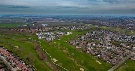 Op deze plekken wil Dronten duizenden woningen bouwen: ’Het gaat als ...