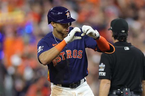 Astros Player Has Hilarious Comment On Jeremy Pena's Popularity