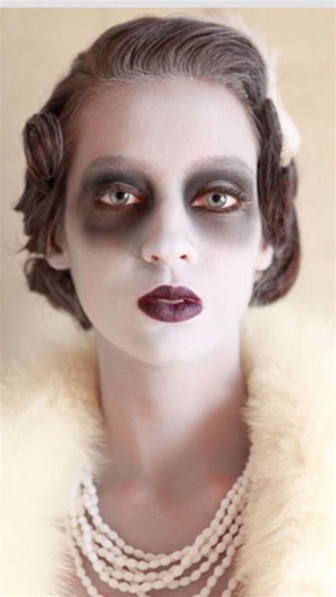 Ghost Makeup | Creepy halloween costumes, Halloween makeup looks ...