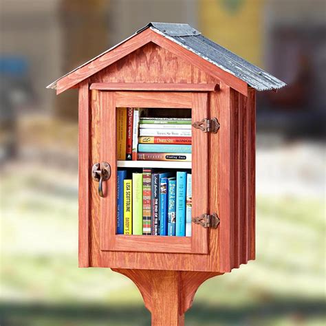 Neighborhood Book Nook Woodworking Plan from WOOD Magazine