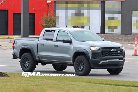 2023 Chevy Colorado Trail Boss In Sterling Gray Metallic: Photos in ...