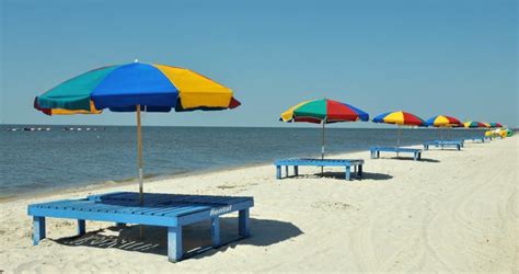 8 Best Beaches in Mississippi