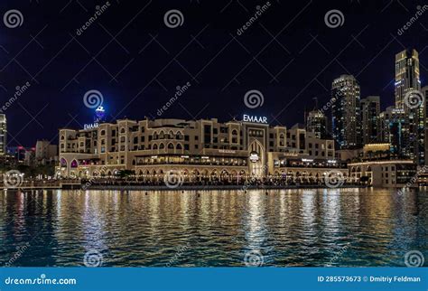 Night View from the Promenade of Burj Khalifa Lake with Illuminated ...