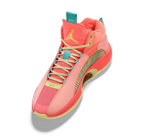 First Looks // Jayson Tatum x Air Jordan 35 "Pink Lemonade" | HOUSE OF HEAT