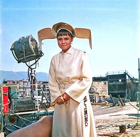 Sally Field on the set of The Flying Nun, 1967-1970. | The flying nun ...