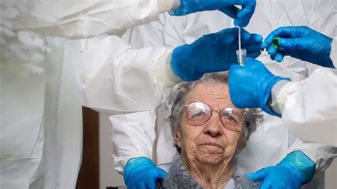 Aging telomeres may make the elderly more susceptible to SARS-CoV-2 ...