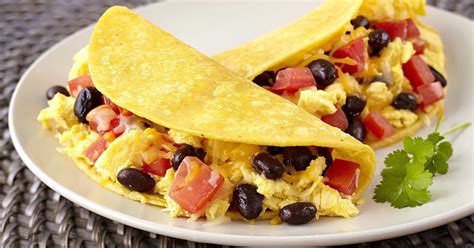 Healthy Breakfast Soft Taco Recipe | Hungry Girl