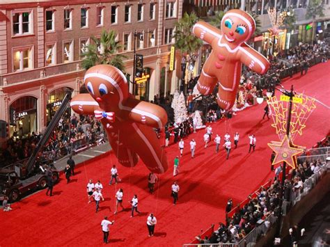 America's Best Christmas Parade Pictures : Holidays : Travel Channel ...