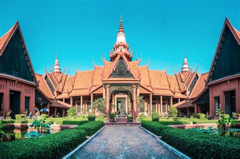 National Museum of Cambodia in Phnom Penh - Phnom Penh Attractions - Go ...