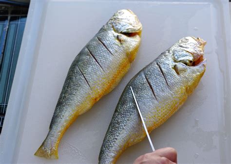 Broiled Yellow Croaker (Learn How To Clean Fish) | Beyond Kimchee ...