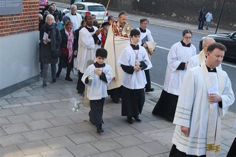 Two Cathedrals Blessed Sacrament Procession - Diocese of Westminster