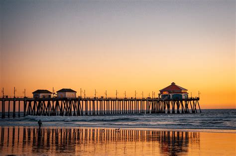 Huntington Beach Pier | Huntington beach pier, Huntington beach, Pier