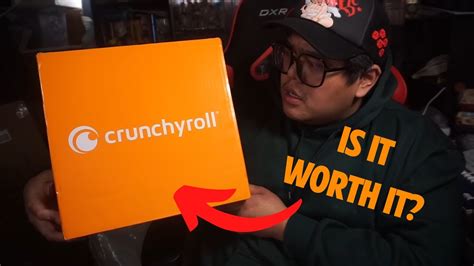 CRUNCHYROLL SENT ME AN ANNUAL SWAG BOX - YouTube