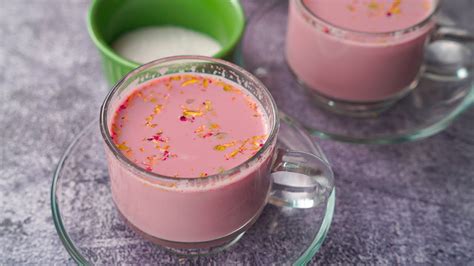 Pink Tea Recipe | Kashmiri Pink Tea Recipe | Gulabi Chai Recipe | Yummy ...